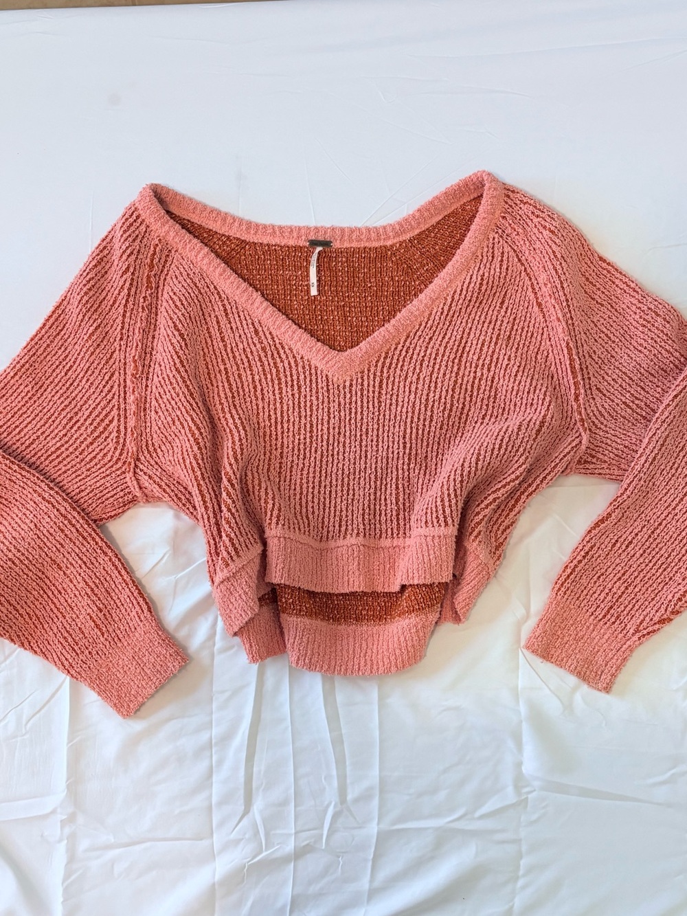 Free People Cropped V-Neck Sweater in Coral Pink